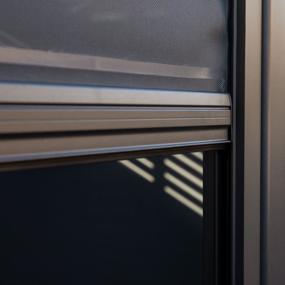 Hanso Retractable Shades