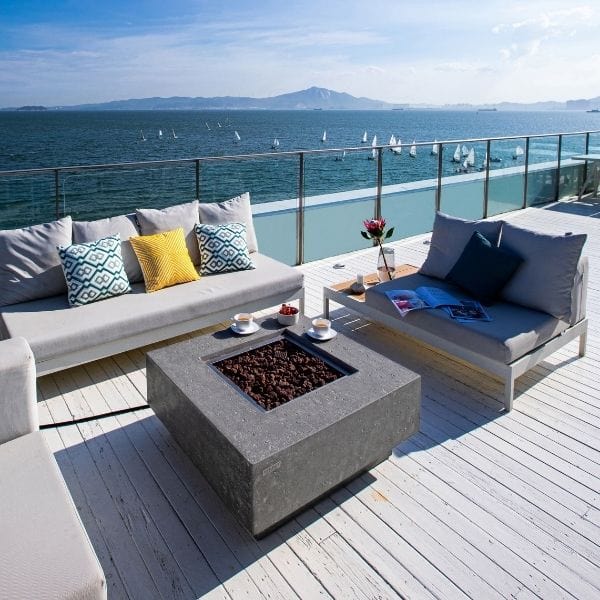 Elementi Manhattan Fire Table