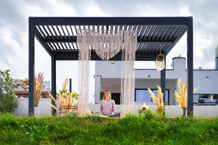 Hanso-Manual Freestanding Pergola